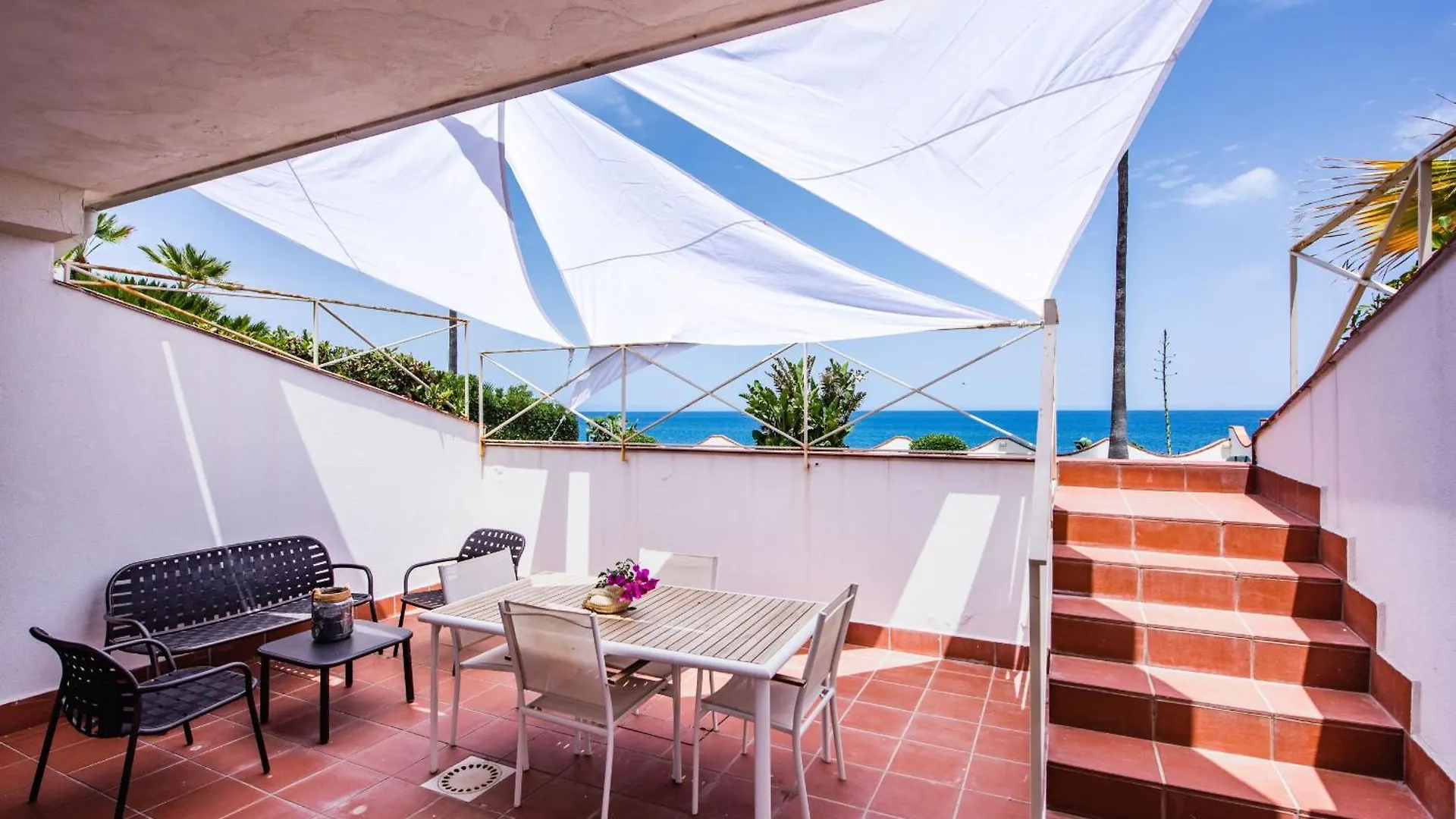 Villa Acqua Saracena By Wonderful Italy Augusta